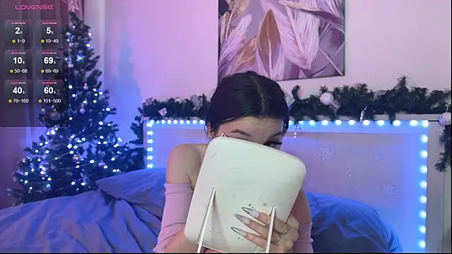 Snapshot of Veronica_leal chatting on January 15, 2026, 9:56 am Veronica leal online show from January 15, 2026, 9:56 am