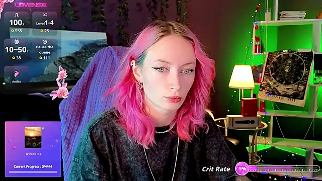  HelenCarter online show from November 22, 2025, 8:40 pm