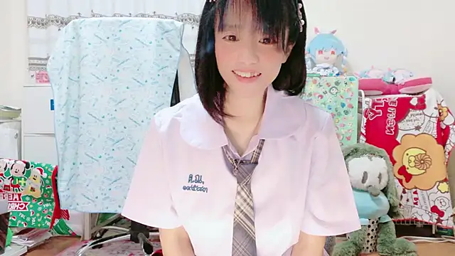 Snapshot of renapiyon8182 chatting on January 25, 2025, 7:49 pm renapiyon8182 online show from January 25, 2025, 7:49 pm