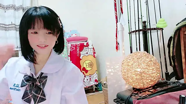 Snapshot of renapiyon8182 chatting on January 2, 2025, 8:13 pm renapiyon8182 online show from January 2, 2025, 8:13 pm