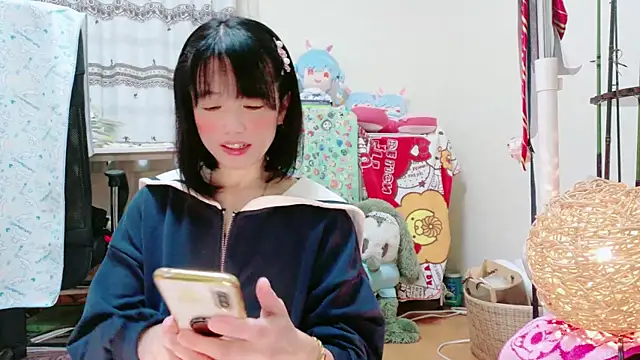 Snapshot of renapiyon8182 chatting on February 21, 2025, 7:21 pm renapiyon8182 online show from February 21, 2025, 7:21 pm