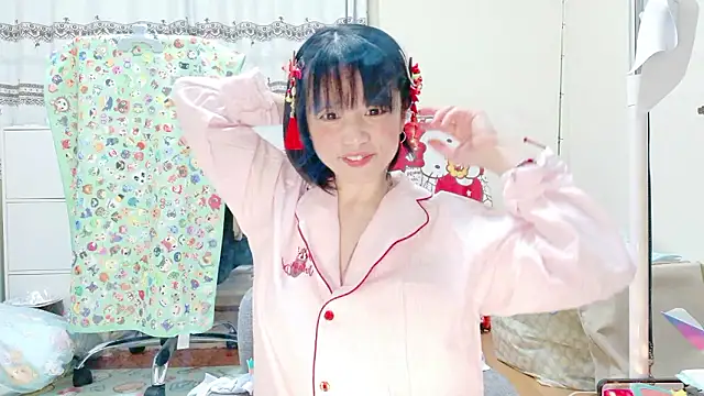 Snapshot of renapiyon8182 chatting on May 30, 2026, 8:47 pm renapiyon8182 online show from May 30, 2026, 8:47 pm