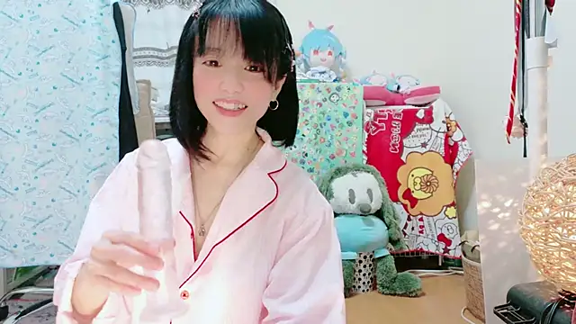 Snapshot of renapiyon8182 chatting on January 24, 2025, 7:28 pm renapiyon8182 online show from January 24, 2025, 7:28 pm