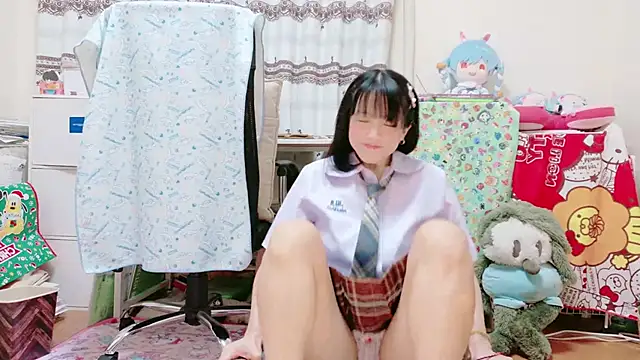 Snapshot of renapiyon8182 chatting on February 7, 2025, 7:17 pm renapiyon8182 online show from February 7, 2025, 7:17 pm