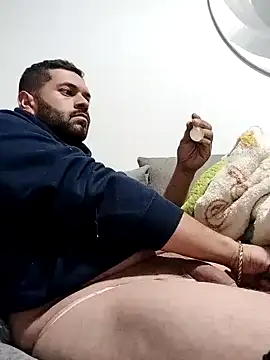 Rober2230 online show from January 11, 2025, 7:49 am