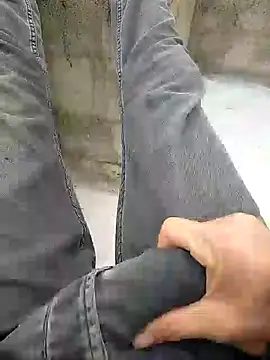 Snapshot of murokkk31 chatting on January 23, 2025, 8:15 am murokkk31 online show from January 23, 2025, 8:15 am