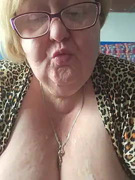 Snapshot of Awn290668 chatting on July 24, 2026, 4:47 pm Awn290668 online show from July 24, 2026, 4:47 pm