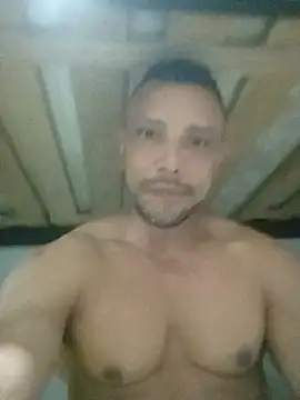 Snapshot of Thiago_Summers chatting on May 26, 2026, 10:13 am Thiago Summers online show from May 26, 2026, 10:13 am
