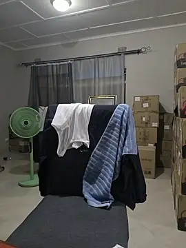 Snapshot of kisstoyousoon2024 chatting on December 19, 2025, 5:26 pm kisstoyousoon2024 online show from December 19, 2025, 5:26 pm