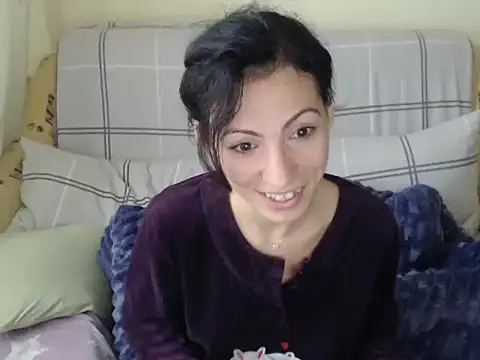 Emmatoo online show from November 12, 2025, 11:03 am