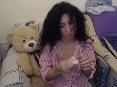 Emmatoo online show from January 13, 2026, 1:48 pm