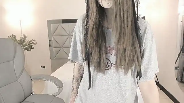 Snapshot of celestica_rose chatting on February 28, 2026, 9:25 pm celestica rose online show from February 28, 2026, 9:25 pm