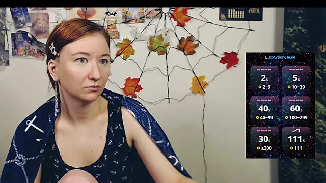 Snapshot of licentia__poetica chatting on November 3, 2025, 6:00 pm licentia  poetica online show from November 3, 2025, 6:00 pm