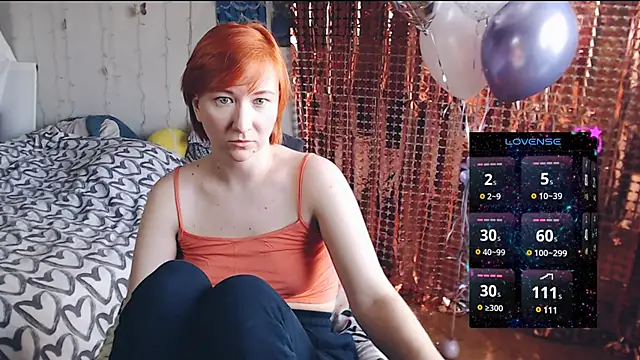 Snapshot of licentia__poetica chatting on February 18, 2025, 9:54 am licentia  poetica online show from February 18, 2025, 9:54 am