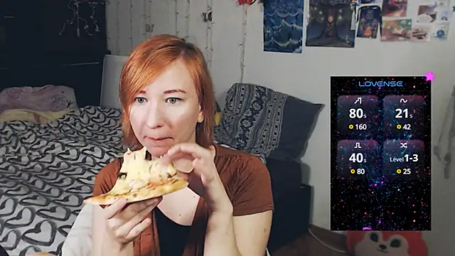 Snapshot of licentia__poetica chatting on February 10, 2025, 12:08 am licentia  poetica online show from February 10, 2025, 12:08 am