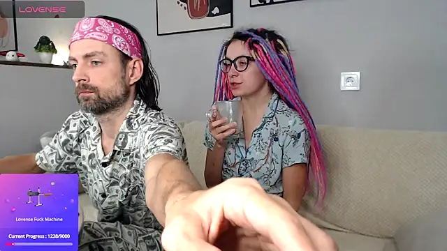 Snapshot of Verh_i_niz_ chatting on December 3, 2024, 11:51 pm Verh i niz online show from December 3, 2024, 11:51 pm