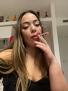 EvaLoReCouple online show from December 15, 2024, 6:15 pm
