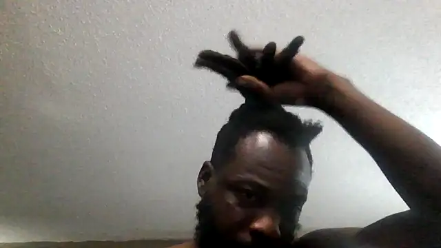 Snapshot of Mrbbc803 chatting on October 18, 2025, 6:32 pm Mrbbc803 online show from October 18, 2025, 6:32 pm