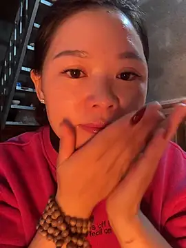 Hellen 111 online show from February 17, 2026, 3:53 pm