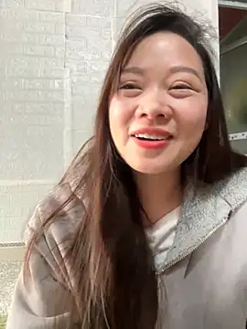 Hellen 111 online show from October 31, 2025, 2:30 am