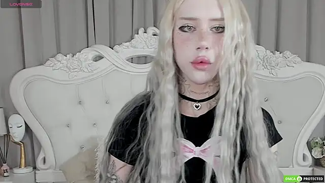 Joy Barker online show from November 8, 2025, 3:10 am