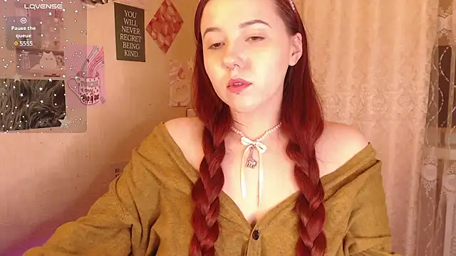 Snapshot of ___CLARY___ chatting on March 20, 2025, 11:23 pm CLARY online show from March 20, 2025, 11:23 pm