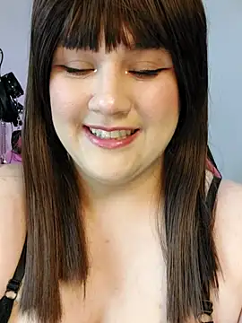 Snapshot of ItsNaiixa chatting on November 29, 2025, 11:38 pm ItsNaiixa online show from November 29, 2025, 11:38 pm