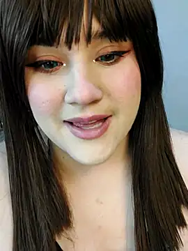 Snapshot of ItsNaiixa chatting on December 1, 2025, 10:43 pm ItsNaiixa online show from December 1, 2025, 10:43 pm