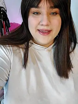 Snapshot of ItsNaiixa chatting on November 1, 2025, 8:46 pm ItsNaiixa online show from November 1, 2025, 8:46 pm