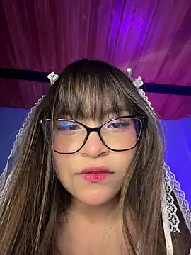 Lily candy X online show from December 15, 2025, 5:46 am