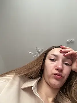 KateRedgar online show from March 23, 2026, 12:49 pm