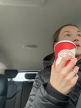 KateRedgar online show from March 4, 2026, 2:36 pm