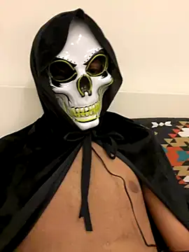 Snapshot of brownvirgindick chatting on October 28, 2025, 12:04 pm brownvirgindick online show from October 28, 2025, 12:04 pm