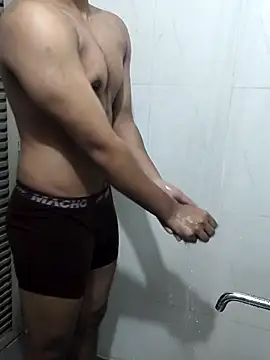 Snapshot of hottboy_39 chatting on September 15, 2025, 12:38 pm hottboy 39 online show from September 15, 2025, 12:38 pm