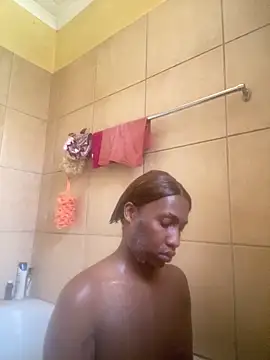 Snapshot of Moorella1 chatting on October 22, 2025, 7:41 am Moorella1 online show from October 22, 2025, 7:41 am