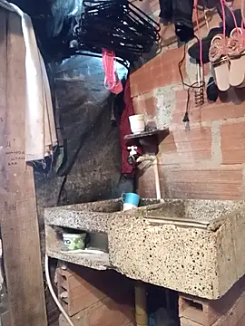 Snapshot of Alanagracia chatting on October 28, 2025, 12:15 pm Alanagracia online show from October 28, 2025, 12:15 pm