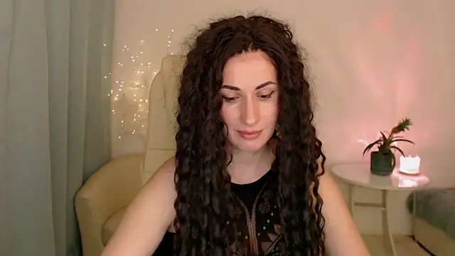 Snapshot of MaryMalory11 chatting on March 17, 2025, 4:11 pm MaryMalory11 online show from March 17, 2025, 4:11 pm