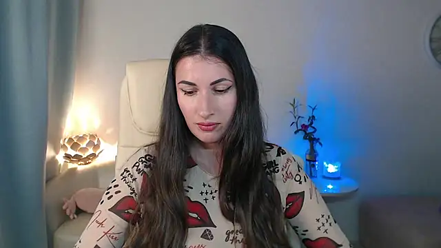 MaryMalory11 online show from June 21, 2026, 4:13 pm