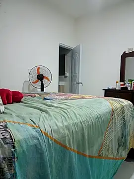 lamorbosa37 online show from March 7, 2025, 1:53 am