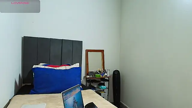 Snapshot of colinbrown chatting on November 14, 2025, 7:34 am colinbrown online show from November 14, 2025, 7:34 am