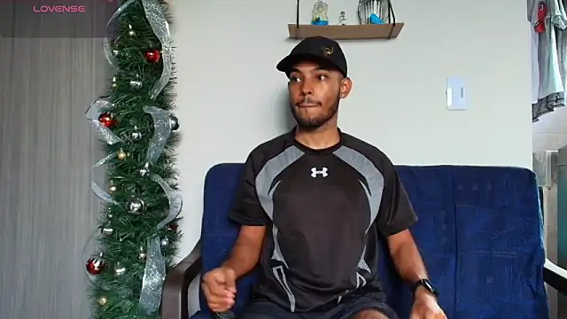 Snapshot of colinbrown chatting on December 4, 2025, 2:05 pm colinbrown online show from December 4, 2025, 2:05 pm