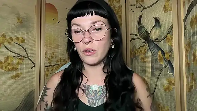 Snapshot of Marcelinegoddess chatting on July 24, 2026, 3:46 am Marcelinegoddess online show from July 24, 2026, 3:46 am