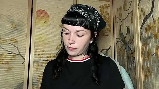 Snapshot of Marcelinegoddess chatting on June 22, 2026, 3:58 am Marcelinegoddess online show from June 22, 2026, 3:58 am