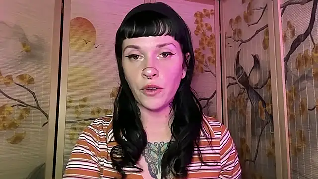 Snapshot of Marcelinegoddess chatting on June 5, 2026, 3:00 am Marcelinegoddess online show from June 5, 2026, 3:00 am