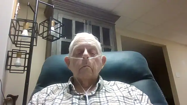 Snapshot of bootlegmanz chatting on October 21, 2025, 3:00 pm bootlegmanz online show from October 21, 2025, 3:00 pm