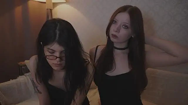 the cure    online show from November 20, 2025, 7:58 pm