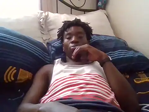 Snapshot of SmallGoodNutts chatting on February 6, 2025, 2:48 pm SmallGoodNutts online show from February 6, 2025, 2:48 pm