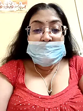 Snapshot of LAVERNIYA_ chatting on January 27, 2025, 7:56 am LAVERNIYA  online show from January 27, 2025, 7:56 am