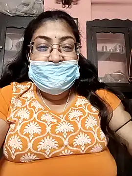 Snapshot of LAVERNIYA_ chatting on January 23, 2025, 1:24 pm LAVERNIYA  online show from January 23, 2025, 1:24 pm