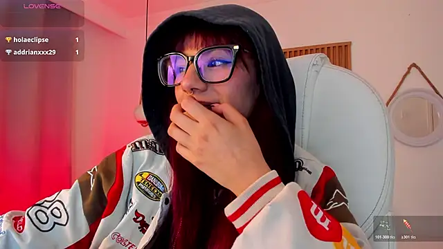 Snapshot of sophiecherry_ chatting on November 14, 2025, 11:52 pm sophiecherry online show from November 14, 2025, 11:52 pm